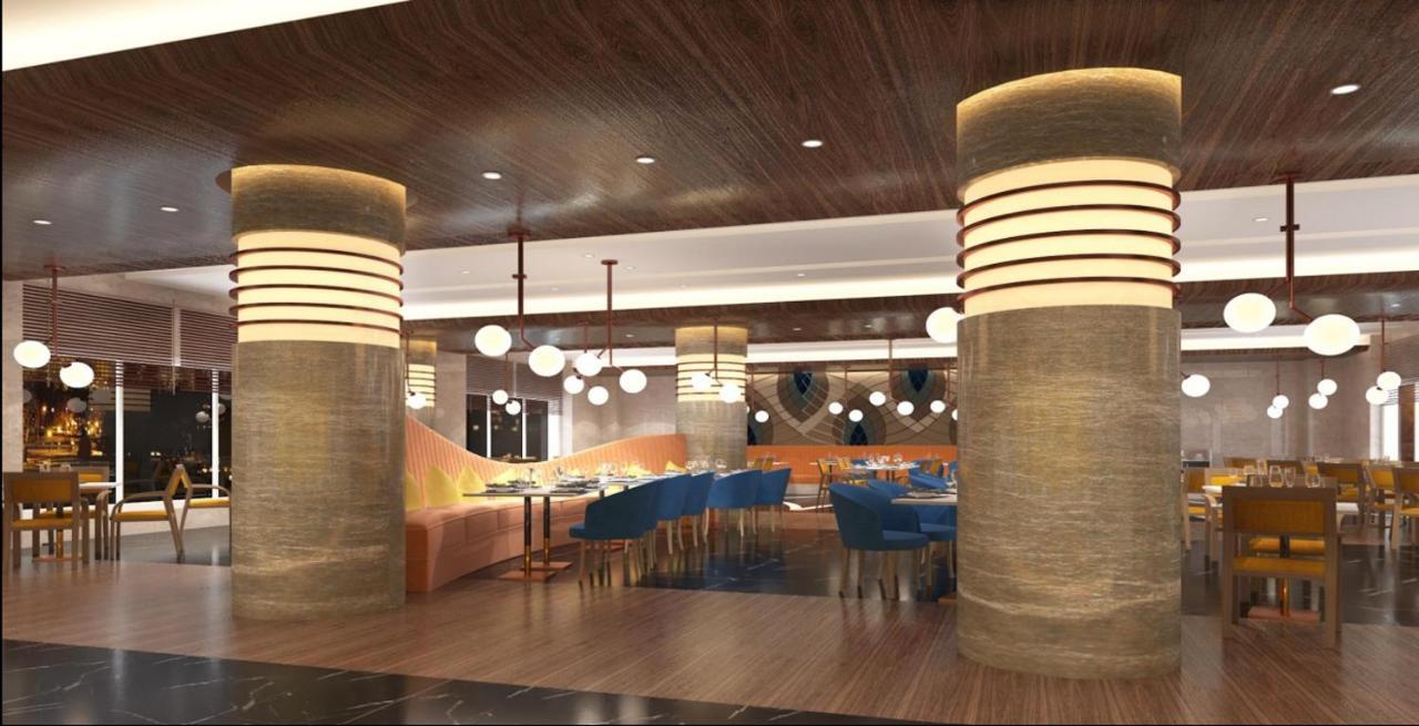 Planet Hollywood Thane Extérieur photo